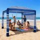 VEVOR strandkabin, 2,4 x 2,4 m-es strandponyva oldalfallal, UPF 50+ védelem, könnyen felállítható kabin sátor homokzsebekkel, állítható magasságú, hordozható árnyékoló, napernyő családoknak, sötétkék csíkok